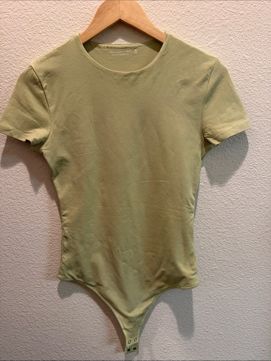 Abercrombie & Fitch Tops - Abercrombie  Short-Sleeve Crewneck Bodysuit Sage M Model Off Duty 90s Y2K Style